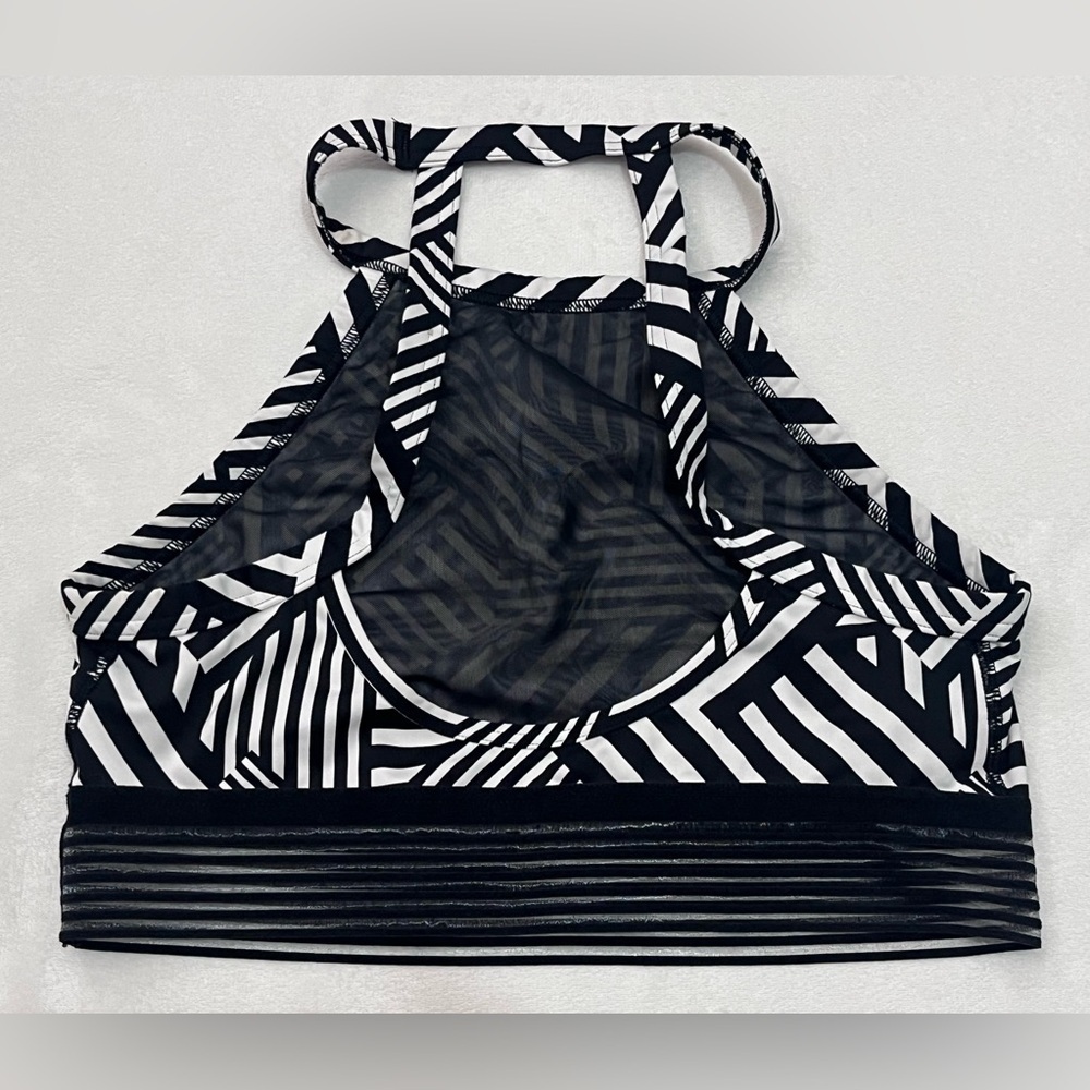 Victoria Sport Secret Black & White Geometric Striped Halter Sports Bra Medium - Picture 8 of 16